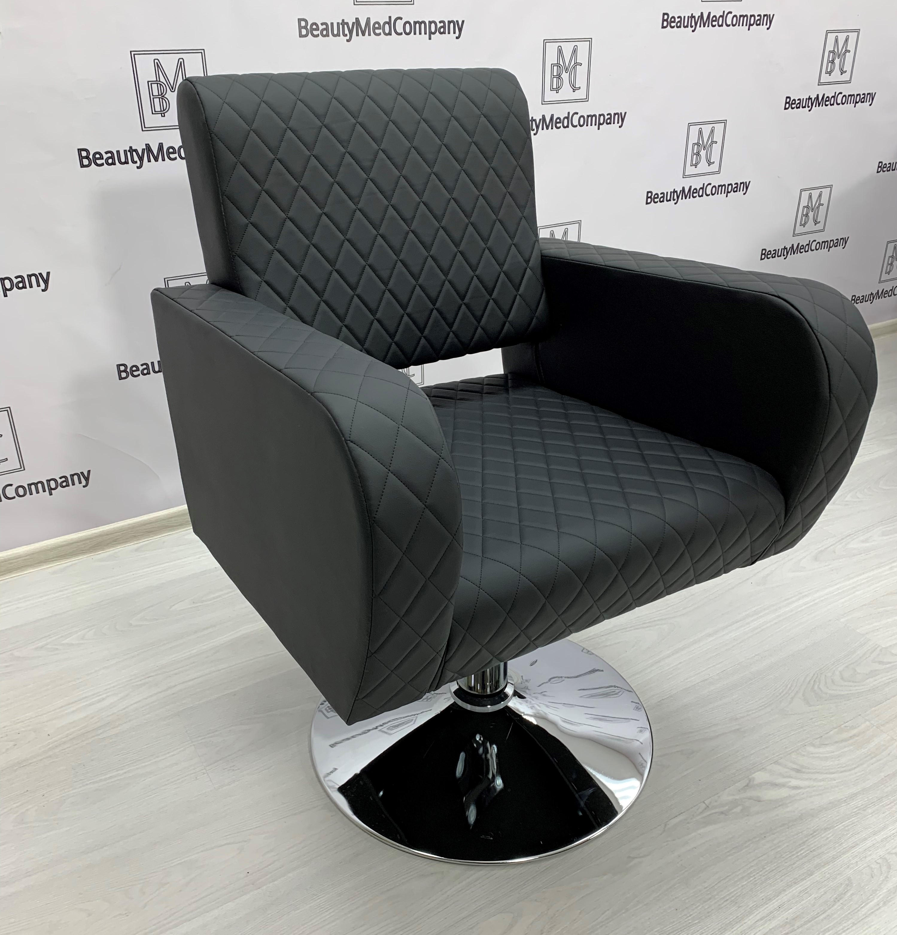 Парикмахерское кресло Luxe